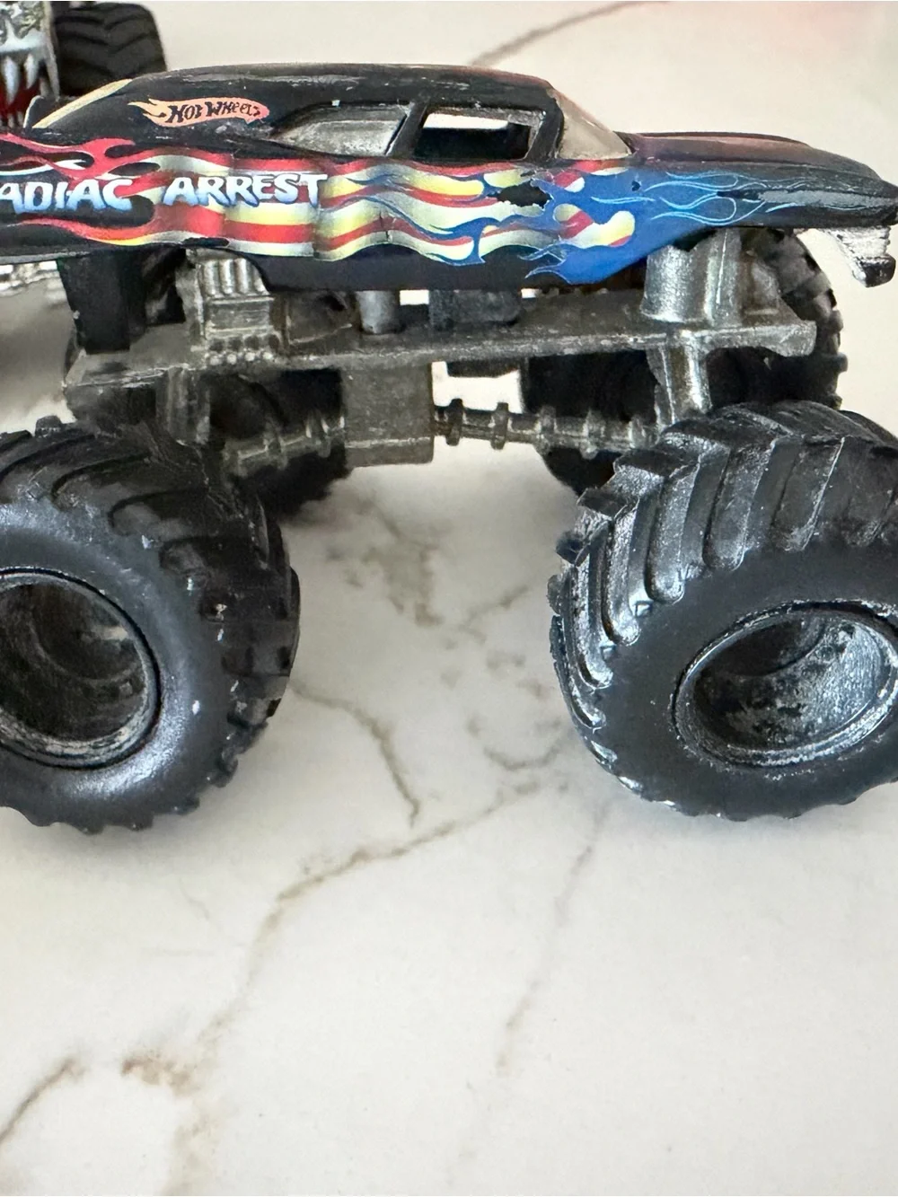 Hot Wheels Monster Jam Cars Kids Monster Truck Toy Bundle - Multicolor